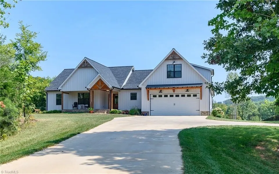 3646 Tot Hill Farm Rd  