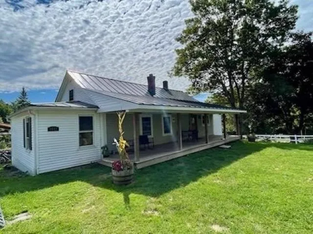 1637 US Route 5 South  