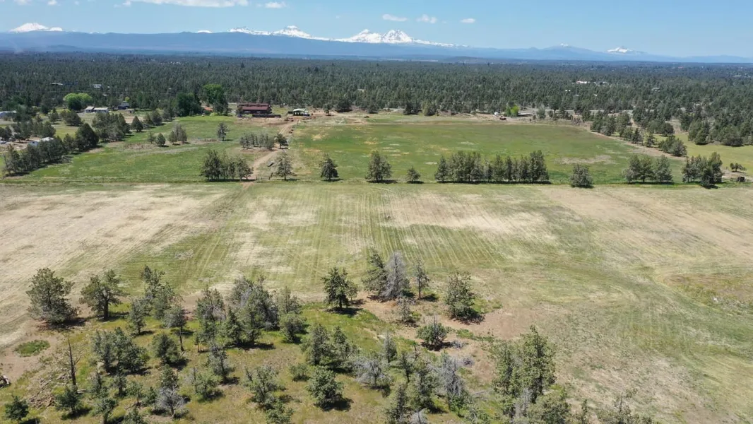 Farm Property in Deschutes County, Oregon