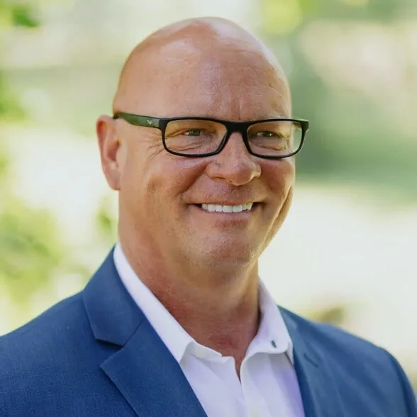 seller headshot